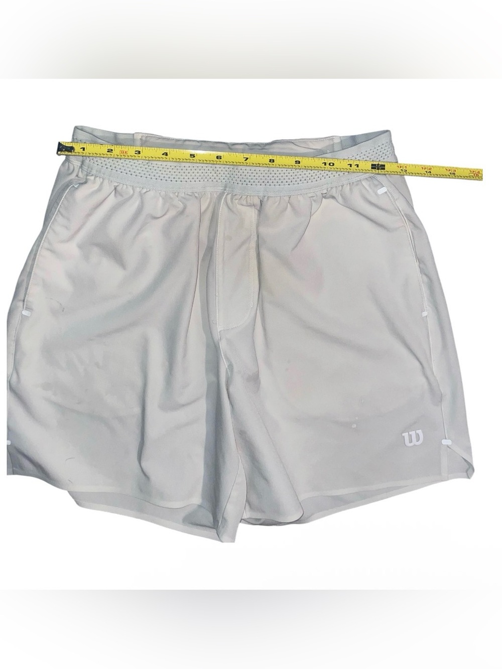 Wilson Women’s White Athletic Tennis Shorts - Picture 4 of 6